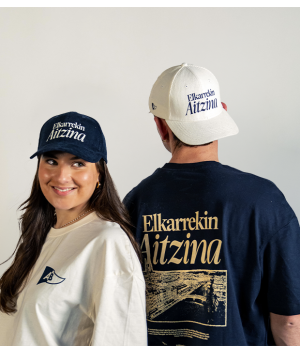 T-shirt Elkarrekin Aitzina bleu marine